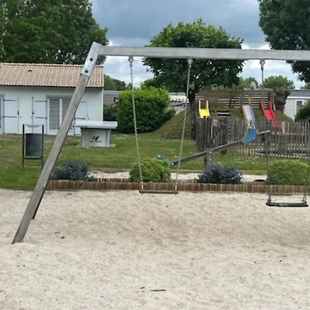 Confortable De 2 Avec Terrasse A - Api-1-52-1242 Maché