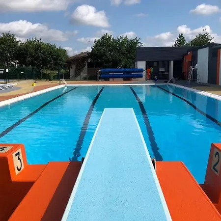 Confortable De 2 Avec Terrasse à - Api-1-52-1242
