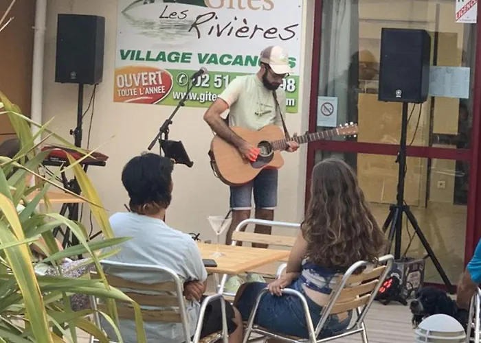 Confortable De 2 Avec Terrasse A - Api-1-52-1242 Kamp alanı