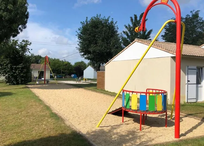 Confortable De 2 Avec Terrasse A - Api-1-52-1242 * Maché