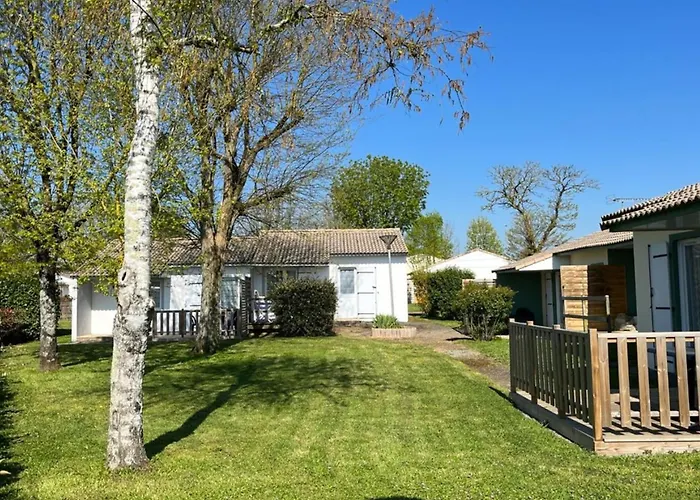 Confortable De 2 Avec Terrasse A - Api-1-52-1242